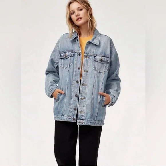 TNA Light Wash Denim Jacket - Picture 5 of 5